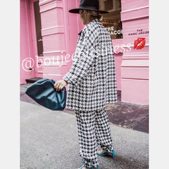 ZARA Oversized Jacquard Plaid Coat - Picture 3 of 7